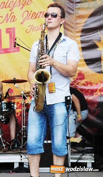 Zdjęcie w galerii na portalu naszwodzislaw.com: Wodzisław Śląski: Najcieplejsze Miejsce Na Ziemi! Kamil Bednarek na finał festiwalu reggae wiadomości z regionu