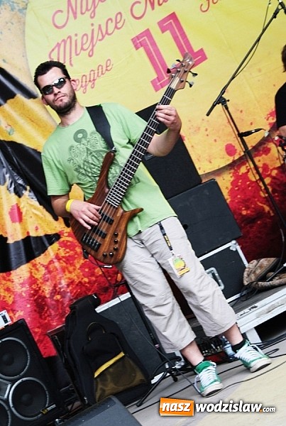 Zdjęcie w galerii na portalu naszwodzislaw.com: Wodzisław Śląski: Najcieplejsze Miejsce Na Ziemi! Kamil Bednarek na finał festiwalu reggae wiadomości z regionu