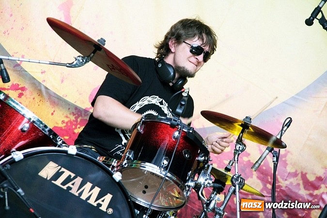 Zdjęcie w galerii na portalu naszwodzislaw.com: Wodzisław Śląski: Najcieplejsze Miejsce Na Ziemi! Kamil Bednarek na finał festiwalu reggae wiadomości z regionu