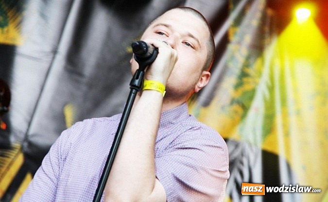 Zdjęcie w galerii na portalu naszwodzislaw.com: Wodzisław Śląski: Najcieplejsze Miejsce Na Ziemi! Kamil Bednarek na finał festiwalu reggae wiadomości z regionu