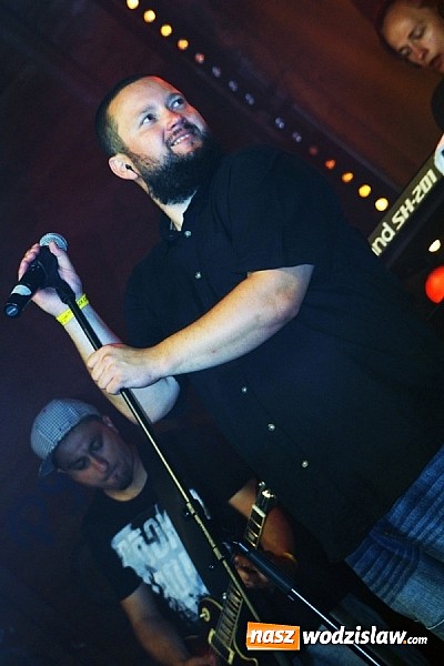 Zdjęcie w galerii na portalu naszwodzislaw.com: Wodzisław Śląski: Najcieplejsze Miejsce Na Ziemi! Kamil Bednarek na finał festiwalu reggae wiadomości z regionu