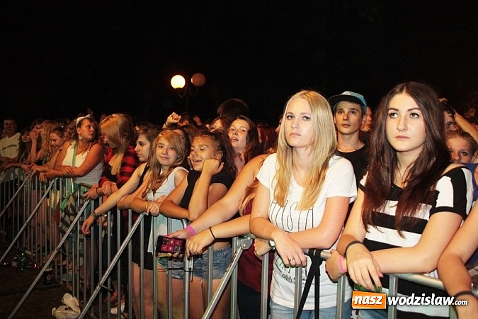 Zdjęcie w galerii na portalu naszwodzislaw.com: Wodzisław Śląski: Najcieplejsze Miejsce Na Ziemi! Kamil Bednarek na finał festiwalu reggae wiadomości z regionu