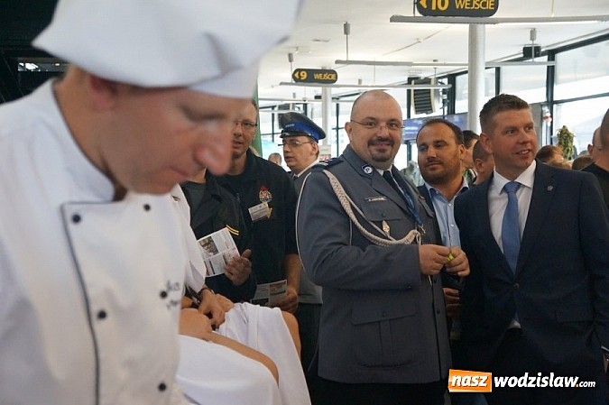 Zdjęcie w galerii na portalu naszwodzislaw.com: Wodzisławscy policjanci w katowickim spodku wiadomości z regionu