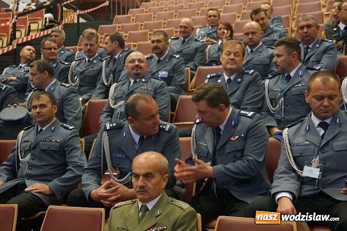 Zdjęcie w galerii na portalu naszwodzislaw.com: Wodzisławscy policjanci w katowickim spodku wiadomości z regionu