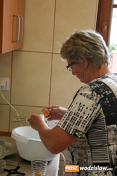 Zdjęcie w galerii na portalu naszwodzislaw.com: Warsztaty kulinarne w Świetlicy Wiejskiej w Osinach wiadomości z regionu