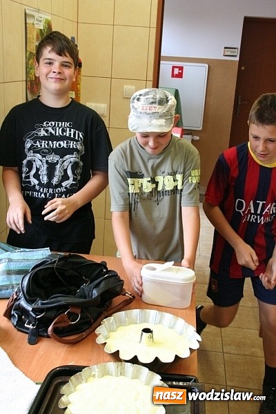 Zdjęcie w galerii na portalu naszwodzislaw.com: Warsztaty kulinarne w Świetlicy Wiejskiej w Osinach wiadomości z regionu