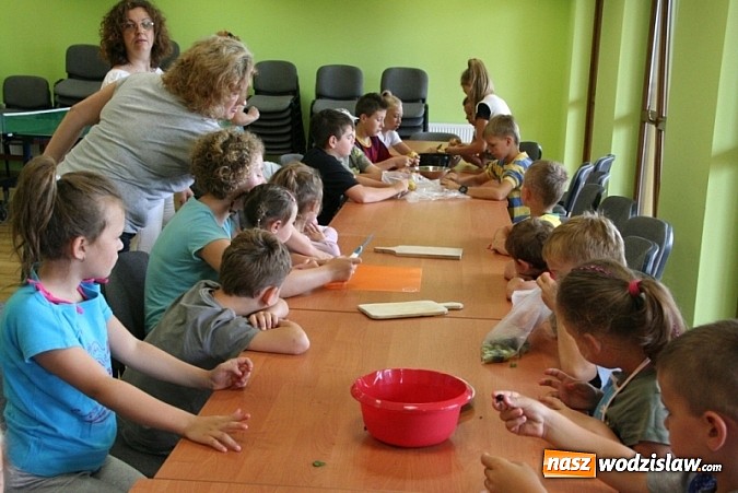 Zdjęcie w galerii na portalu naszwodzislaw.com: Warsztaty kulinarne w Świetlicy Wiejskiej w Osinach wiadomości z regionu