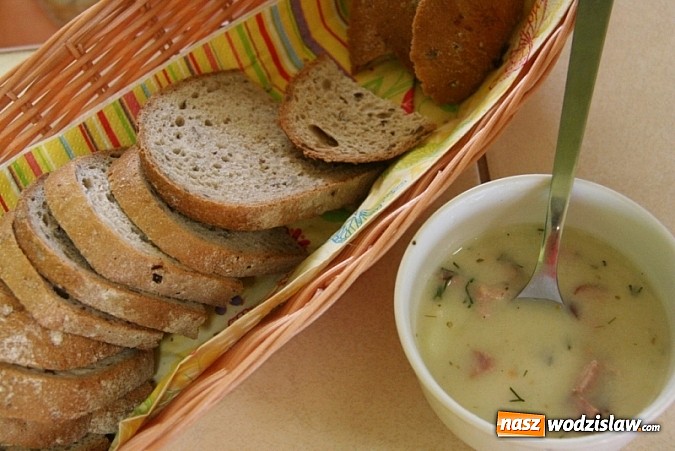 Zdjęcie w galerii na portalu naszwodzislaw.com: Warsztaty kulinarne w Świetlicy Wiejskiej w Osinach wiadomości z regionu