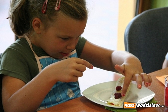 Zdjęcie w galerii na portalu naszwodzislaw.com: Warsztaty kulinarne w Świetlicy Wiejskiej w Osinach wiadomości z regionu