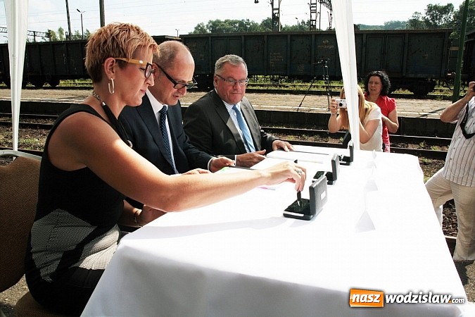 Zdjęcie w galerii na portalu naszwodzislaw.com: Już w przyszłym roku będzie można w 40 minut dojechać z Rybnika do Chałupek wiadomości z regionu