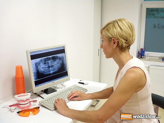 Zdjęcie w galerii na portalu naszwodzislaw.com:  Dlaczego warto wykonać zdjęcia pantomograficzne? wiadomości z regionu