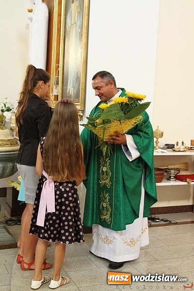 Zdjęcie w galerii na portalu naszwodzislaw.com: Parafia w Pogrzebieniu ma nowego proboszcza wiadomości z regionu