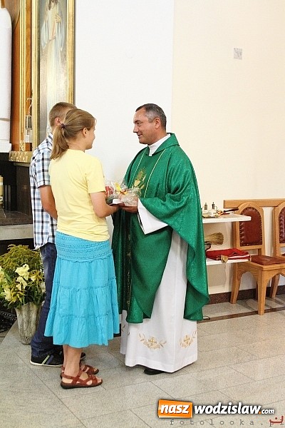 Zdjęcie w galerii na portalu naszwodzislaw.com: Parafia w Pogrzebieniu ma nowego proboszcza wiadomości z regionu