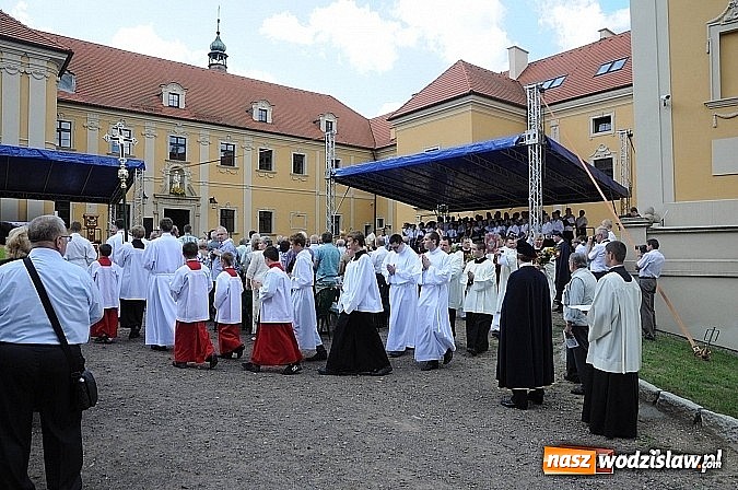 Zdjęcie w galerii na portalu naszwodzislaw.com: Metropolitarny odpust WNMP w Rudach wiadomości z regionu