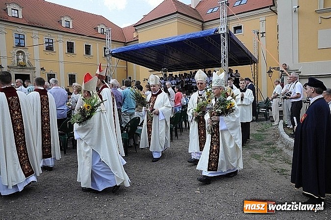 Zdjęcie w galerii na portalu naszwodzislaw.com: Metropolitarny odpust WNMP w Rudach wiadomości z regionu