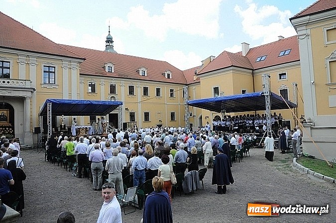 Zdjęcie w galerii na portalu naszwodzislaw.com: Metropolitarny odpust WNMP w Rudach wiadomości z regionu