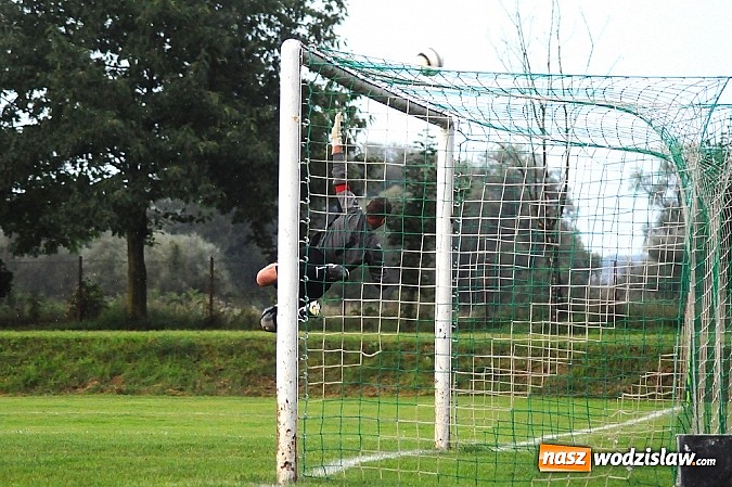 Zdjęcie w galerii na portalu naszwodzislaw.com: Remis Silesii Lubomia na inaugurację sezonu wiadomości z regionu