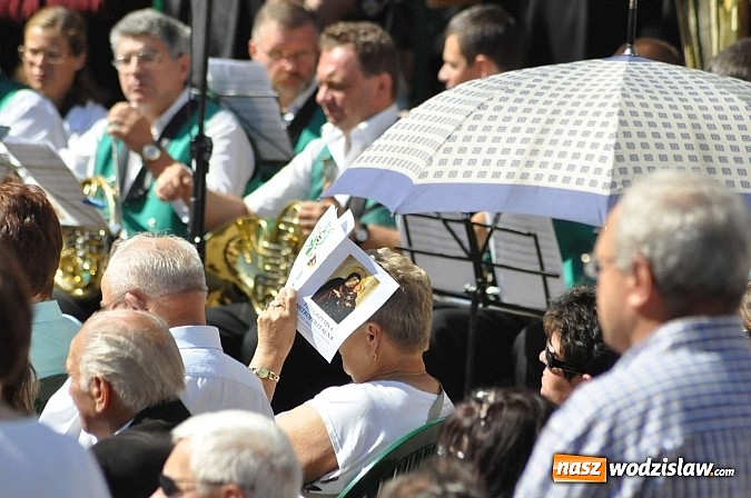 Zdjęcie w galerii na portalu naszwodzislaw.com: Wiara jest jak satelita dla systemu nawigacji wiadomości z regionu