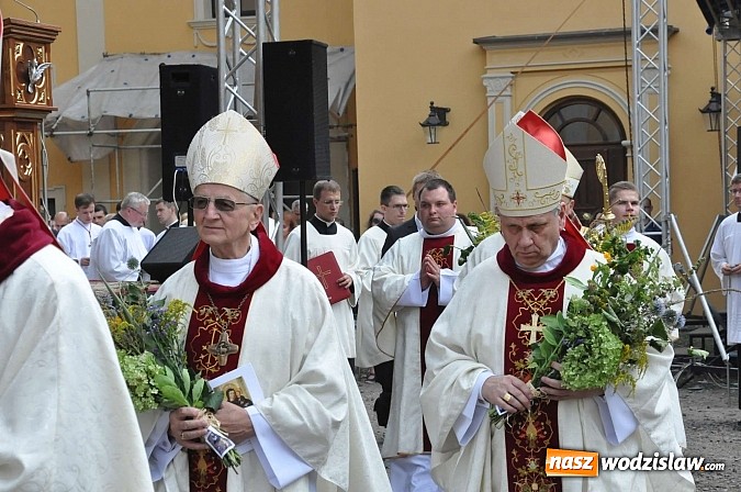 Zdjęcie w galerii na portalu naszwodzislaw.com: Wiara jest jak satelita dla systemu nawigacji wiadomości z regionu