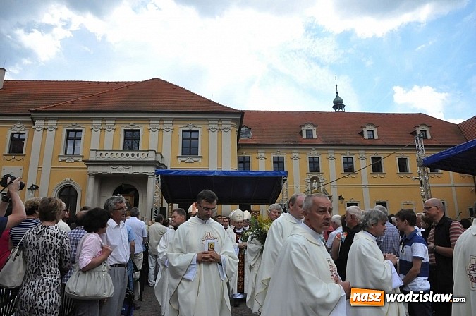 Zdjęcie w galerii na portalu naszwodzislaw.com: Wiara jest jak satelita dla systemu nawigacji wiadomości z regionu
