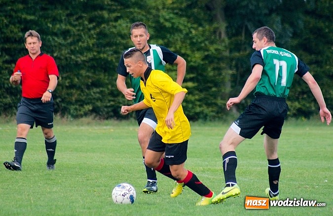 Zdjęcie w galerii na portalu naszwodzislaw.com: B klasa: Naprzód wrócił z Raciborza bez punktów. Wicher Płonia górą wiadomości z regionu