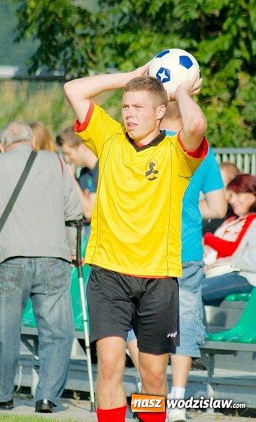 Zdjęcie w galerii na portalu naszwodzislaw.com: B klasa: Naprzód wrócił z Raciborza bez punktów. Wicher Płonia górą wiadomości z regionu