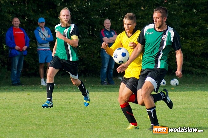 Zdjęcie w galerii na portalu naszwodzislaw.com: B klasa: Naprzód wrócił z Raciborza bez punktów. Wicher Płonia górą wiadomości z regionu