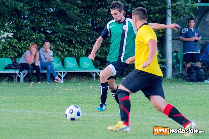 Zdjęcie w galerii na portalu naszwodzislaw.com: B klasa: Naprzód wrócił z Raciborza bez punktów. Wicher Płonia górą wiadomości z regionu