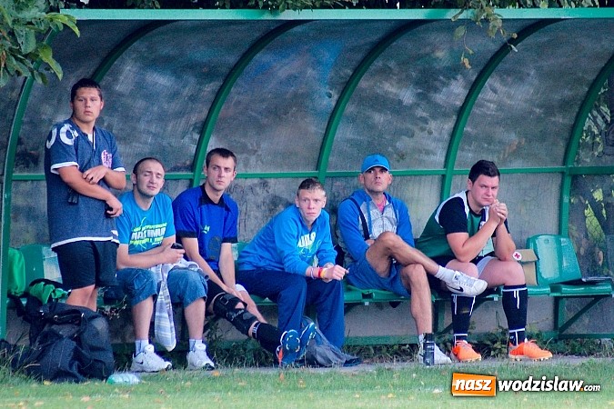 Zdjęcie w galerii na portalu naszwodzislaw.com: B klasa: Naprzód wrócił z Raciborza bez punktów. Wicher Płonia górą wiadomości z regionu