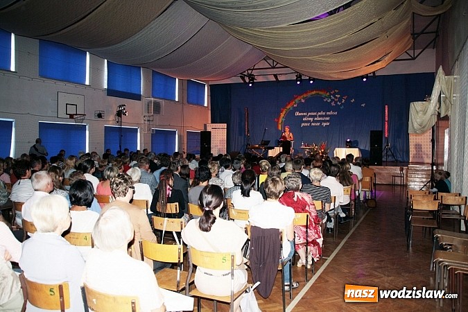 Zdjęcie w galerii na portalu naszwodzislaw.com: Niezwykły koncert Natalii Niemen w Wodzisławiu Śląskim  wiadomości z regionu