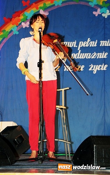 Zdjęcie w galerii na portalu naszwodzislaw.com: Niezwykły koncert Natalii Niemen w Wodzisławiu Śląskim  wiadomości z regionu