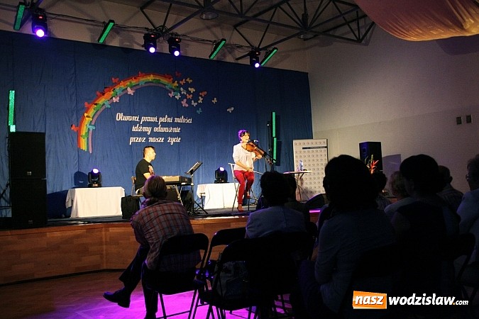 Zdjęcie w galerii na portalu naszwodzislaw.com: Niezwykły koncert Natalii Niemen w Wodzisławiu Śląskim  wiadomości z regionu