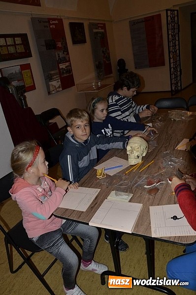 Zdjęcie w galerii na portalu naszwodzislaw.com: Młodzi archeolodzy i ich znaleziska  wiadomości z regionu