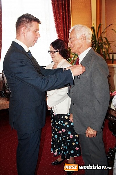 Zdjęcie w galerii na portalu naszwodzislaw.com: Zostali odznaczeni medalem za długoletnie pożycie małżeńskie! wiadomości z regionu