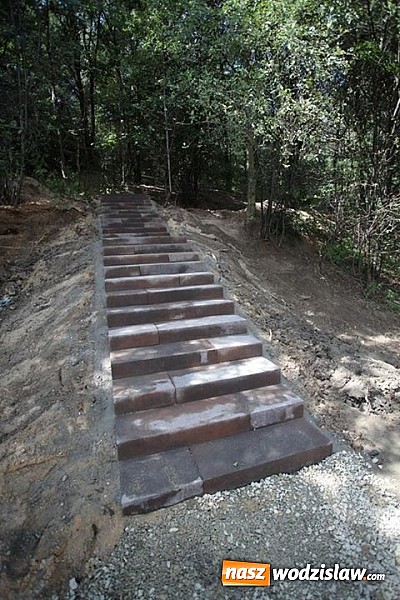 Zdjęcie w galerii na portalu naszwodzislaw.com: Tężnia w Radlinie: Trwają pracę wykończeniowe wiadomości z regionu