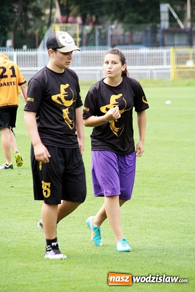 Zdjęcie w galerii na portalu naszwodzislaw.com: Ultimate frisbee na kilka godzin zawładnęło Wodzisławiem!  wiadomości z regionu