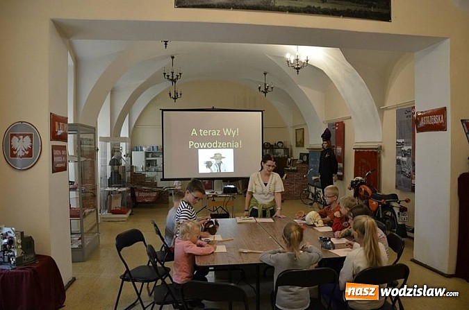 Zdjęcie w galerii na portalu naszwodzislaw.com: Trzecia odsłona muzealnych warsztatów archeologicznych wiadomości z regionu