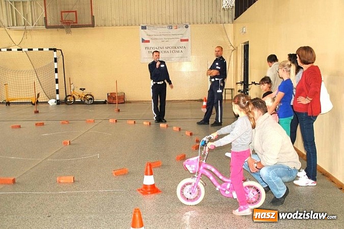 Zdjęcie w galerii na portalu naszwodzislaw.com: Pożegnali wakacje razem z policjantami wiadomości z regionu