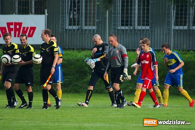 Zdjęcie w galerii na portalu naszwodzislaw.com: Osłabiony Rogów zdobył punkt w Raciborzu. Kuriozalna pomyłka sędziego wiadomości z regionu