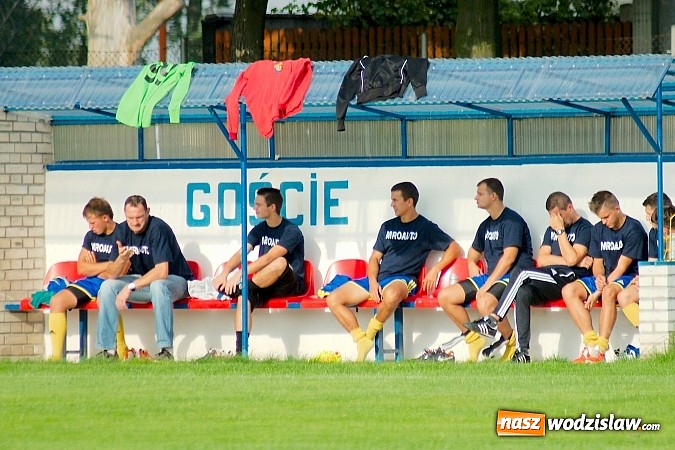 Zdjęcie w galerii na portalu naszwodzislaw.com: Osłabiony Rogów zdobył punkt w Raciborzu. Kuriozalna pomyłka sędziego wiadomości z regionu