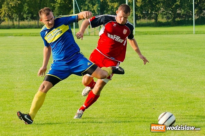 Zdjęcie w galerii na portalu naszwodzislaw.com: Osłabiony Rogów zdobył punkt w Raciborzu. Kuriozalna pomyłka sędziego wiadomości z regionu