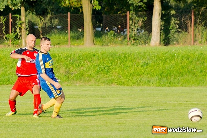 Zdjęcie w galerii na portalu naszwodzislaw.com: Osłabiony Rogów zdobył punkt w Raciborzu. Kuriozalna pomyłka sędziego wiadomości z regionu