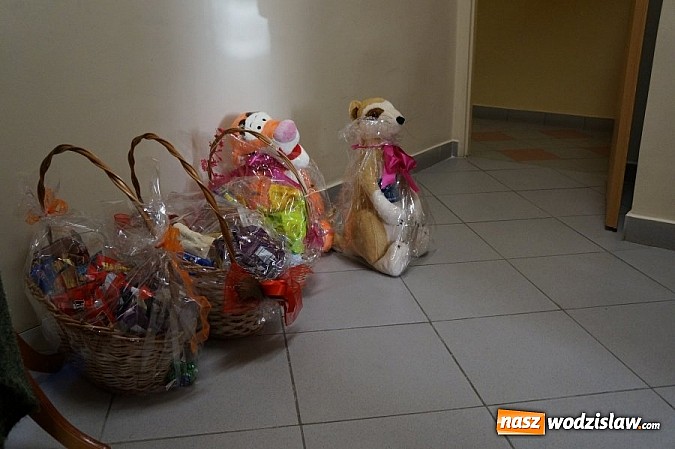 Zdjęcie w galerii na portalu naszwodzislaw.com: Komendant w domu dziecka wiadomości z regionu