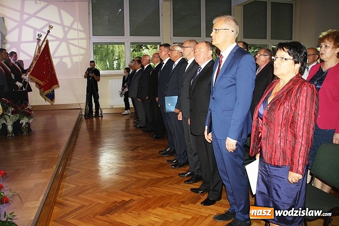 Zdjęcie w galerii na portalu naszwodzislaw.com: Rok Szkolny 2014/2015 oficjalnie rozpoczęty  wiadomości z regionu