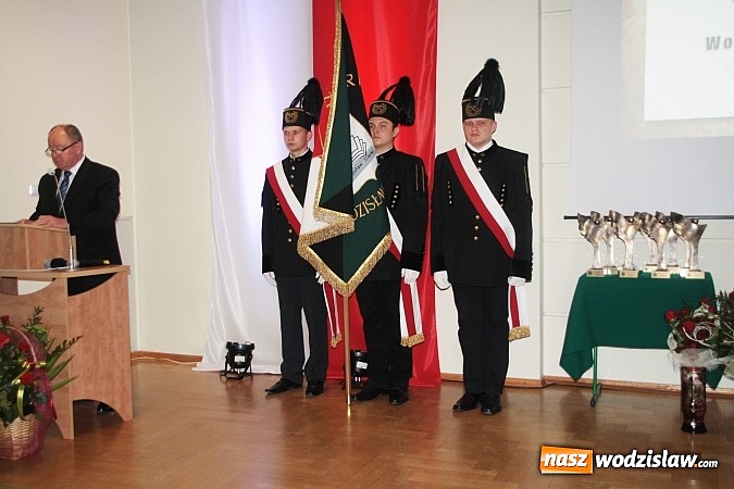 Zdjęcie w galerii na portalu naszwodzislaw.com: Rok Szkolny 2014/2015 oficjalnie rozpoczęty  wiadomości z regionu