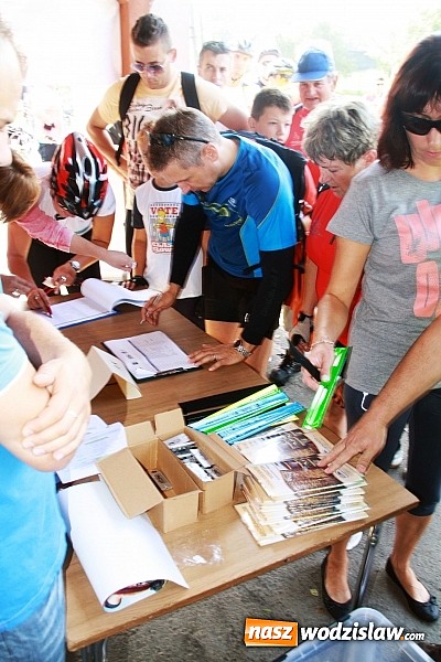 Zdjęcie w galerii na portalu naszwodzislaw.com: Wyruszył VI Międzygminny Rajd Rowerowy Morawskich Wrót wiadomości z regionu