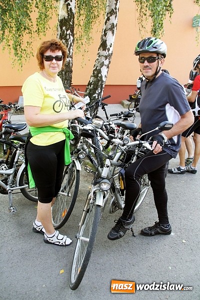 Zdjęcie w galerii na portalu naszwodzislaw.com: Wyruszył VI Międzygminny Rajd Rowerowy Morawskich Wrót wiadomości z regionu