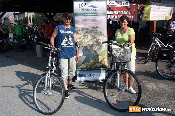 Zdjęcie w galerii na portalu naszwodzislaw.com: Wyruszył VI Międzygminny Rajd Rowerowy Morawskich Wrót wiadomości z regionu