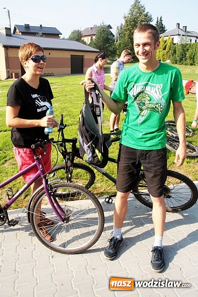 Zdjęcie w galerii na portalu naszwodzislaw.com: Wyruszył VI Międzygminny Rajd Rowerowy Morawskich Wrót wiadomości z regionu