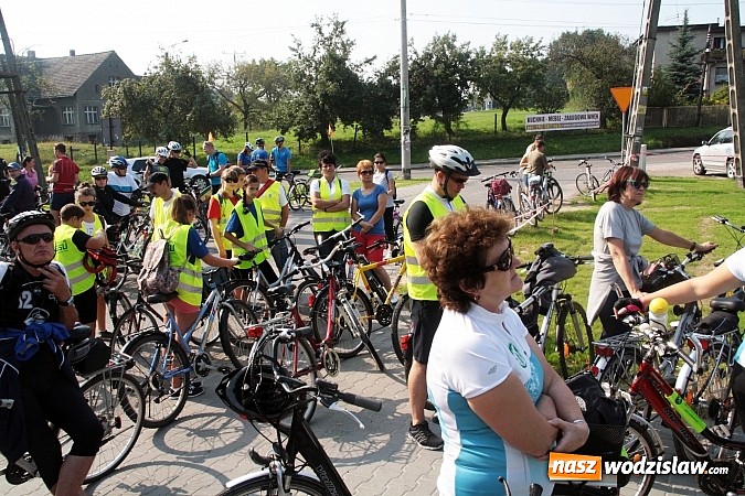 Zdjęcie w galerii na portalu naszwodzislaw.com: Wyruszył VI Międzygminny Rajd Rowerowy Morawskich Wrót wiadomości z regionu